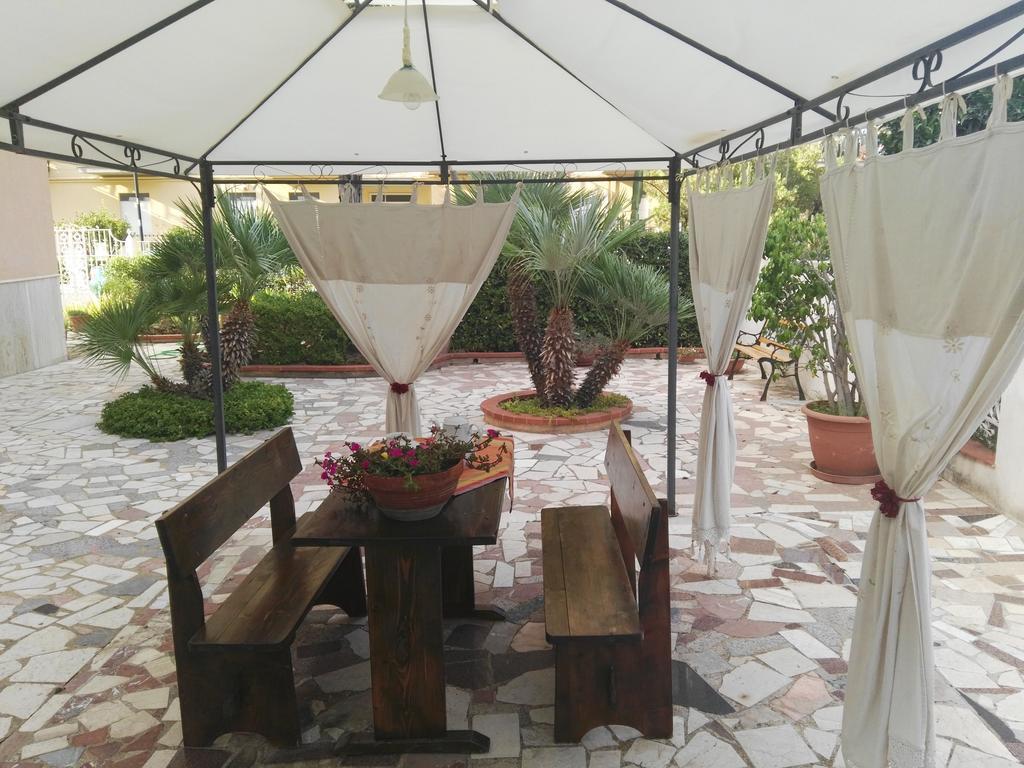 Villalba Castellammare del Golfo Exterior foto